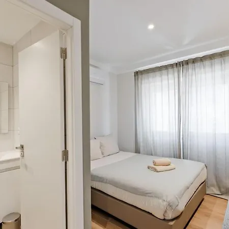 Apartment Lovely Fully Equipped Near Subway N13 Lisbon