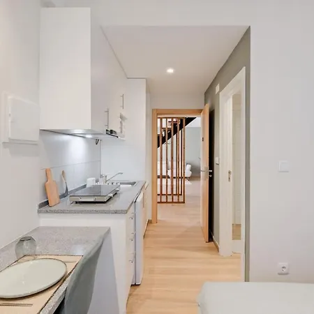 Apartment Lovely Fully Equipped Near Subway N13 Lisbon