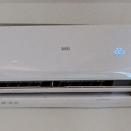 Lovely Fully Equipped Near Subway N13 アパート リスボン